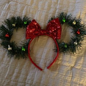 ❌SOLD❌ Christmas Minnie Mouse Ears